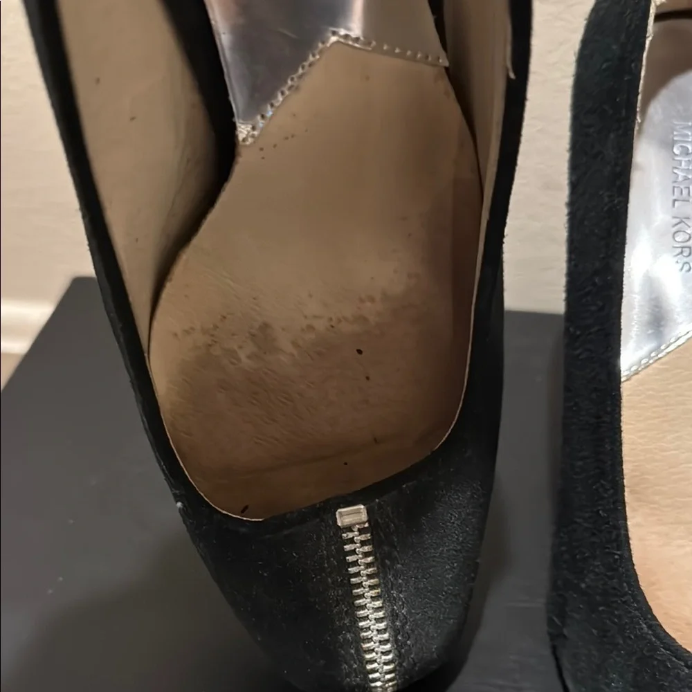 Michael Kors Black Suede Heels GUC - Picture 6 of 8